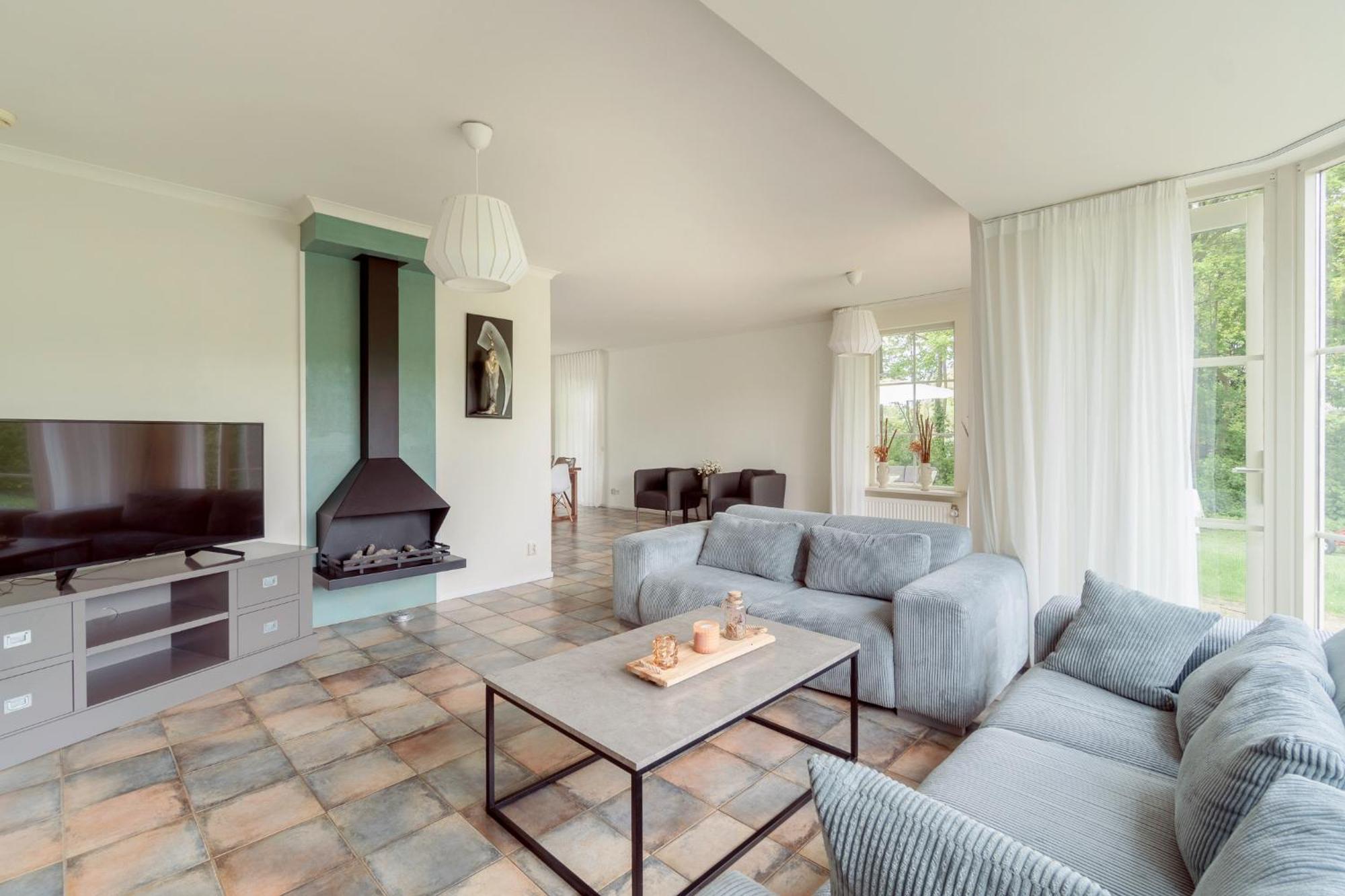 Comfort Villa For 8 People Zeewolde Exterior photo